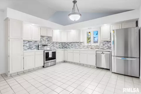 3604 Cranston Ct, Springfield, IL 62704 photo 6
