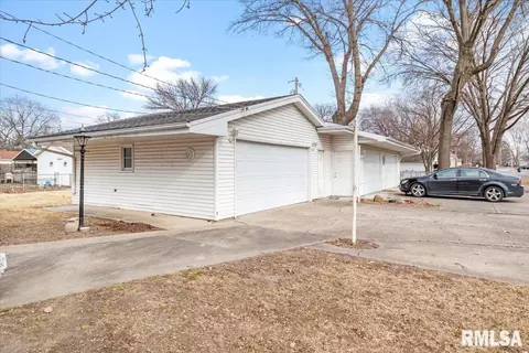 2430 S 12th St, Springfield, IL 62703 photo 22