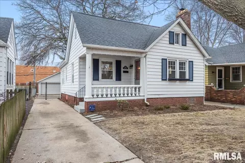 2033 S State St, Springfield, IL 62704 photo 3