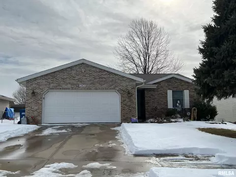 2908 Biscayne Dr, Springfield, IL 62707 photo 1