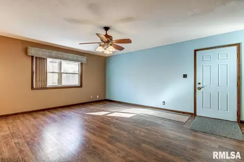 2830 Piper Rd, Springfield, IL 62707 photo 12