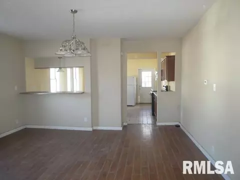 1432 N 11th St, Springfield, IL 62702 photo 6