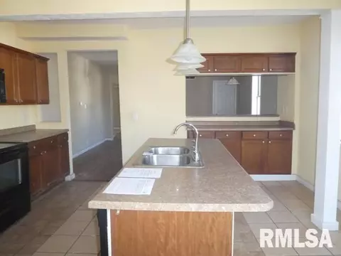1432 N 11th St, Springfield, IL 62702 photo 9