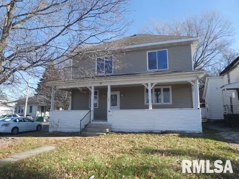 1432 N 11th St, Springfield, IL 62702 photo 1