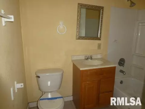 1432 N 11th St, Springfield, IL 62702 photo 24