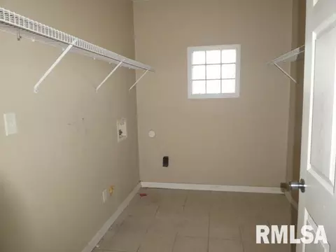 1432 N 11th St, Springfield, IL 62702 photo 14