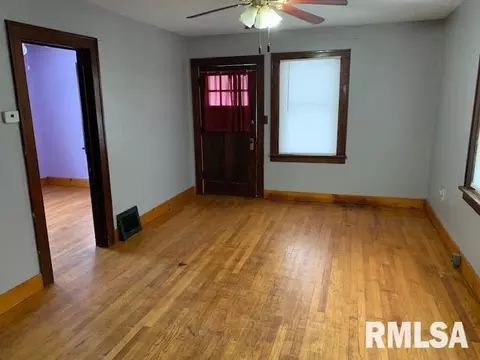 670 Kamm Rd, Springfield, IL 62707 photo 5