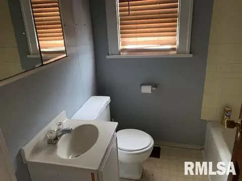 670 Kamm Rd, Springfield, IL 62707 photo 11