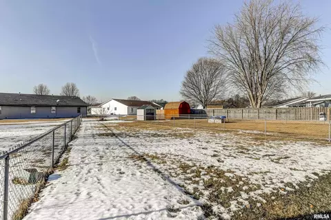3031 Twin Lakes Dr, Springfield, IL 62707 photo 22