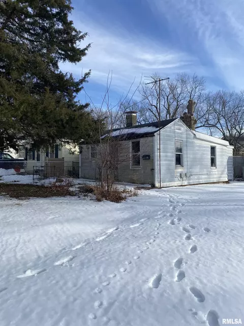 920 W Maple North Ave, Springfield, IL 62702 photo 1