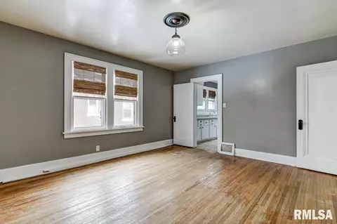 868 S Macarthur Blvd, Springfield, IL 62704 photo 15