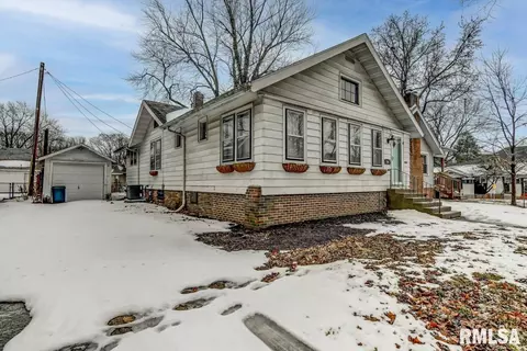 868 S Macarthur Blvd, Springfield, IL 62704 photo 2