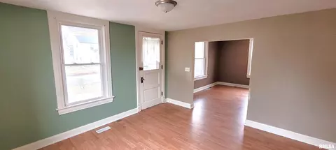 922 S College St, Springfield, IL 62704 photo 8