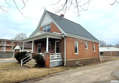 922 S College St, Springfield, IL 62704 photo 4