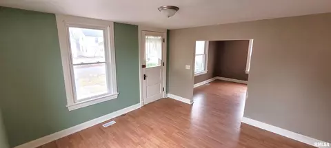 922 S College St, Springfield, IL 62704 photo 9