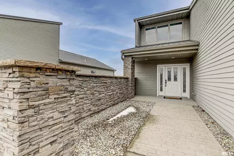 309 Harbor Point Pl, Springfield, IL 62712 photo 2