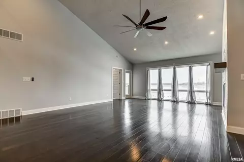 309 Harbor Point Pl, Springfield, IL 62712 photo 10