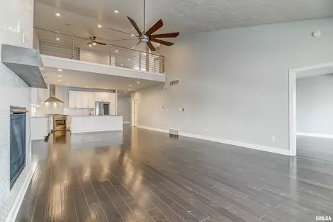 309 Harbor Point Pl, Springfield, IL 62712 photo 9