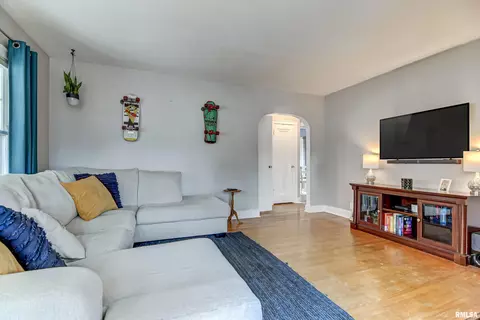9 Owens Ln, Springfield, IL 62704 photo 7