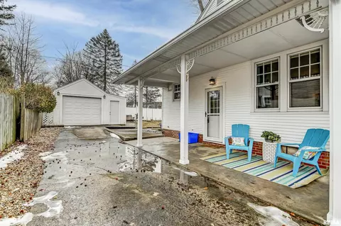 9 Owens Ln, Springfield, IL 62704 photo 3