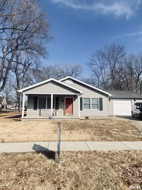 1305 E Reynolds St, Springfield, IL 62702 photo 1