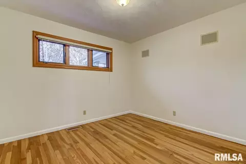 400 Kenyon Dr, Springfield, IL 62704 photo 26