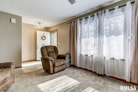 355 E Raylots St, Spaulding, IL 62561 photo 8