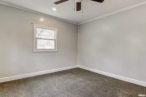 1429 W Governor St, Springfield, IL 62704 photo 25