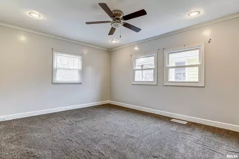 1429 W Governor St, Springfield, IL 62704 photo 22