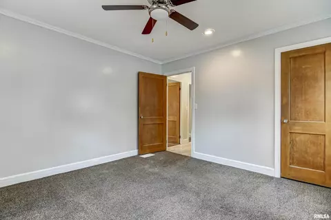 1429 W Governor St, Springfield, IL 62704 photo 20