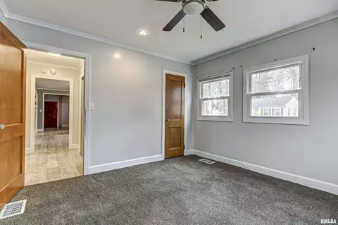 1429 W Governor St, Springfield, IL 62704 photo 17