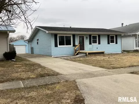 3013 Stokebridge Rd, Springfield, IL 62702 photo 1