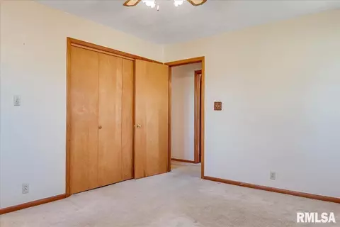 38 Horseshoe Dr, Springfield, IL 62702 photo 21