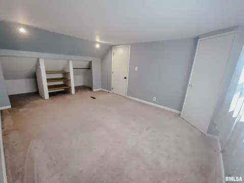 2925 S 3rd St, Springfield, IL 62703 photo 11