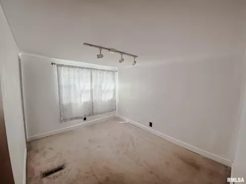 2925 S 3rd St, Springfield, IL 62703 photo 16