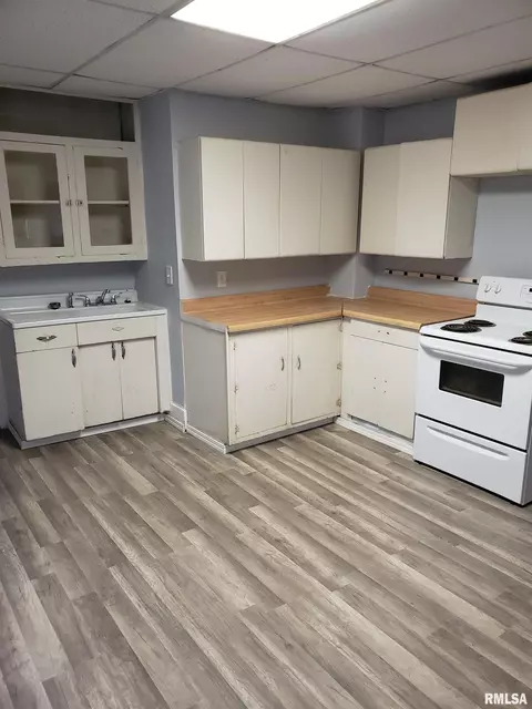 2212 N 15th St, Springfield, IL 62702 photo 10