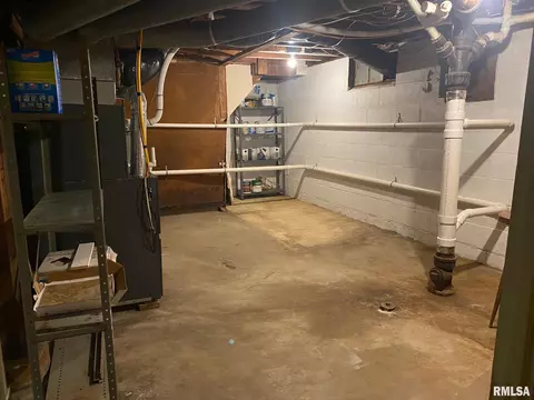 2532 S 4th St, Springfield, IL 62703 photo 17