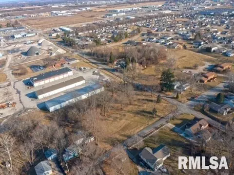 3304 Angelo St, Springfield, IL 62707 photo 3