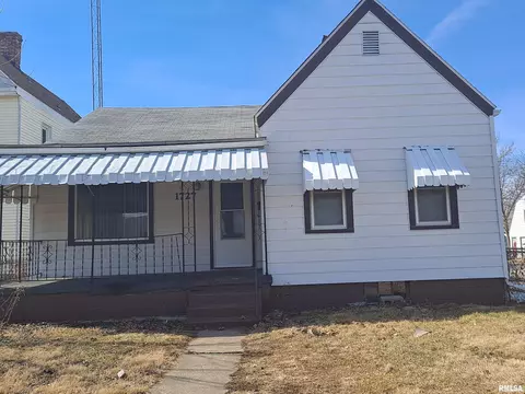 1727 N Peoria Rd, Springfield, IL 62702 photo 1