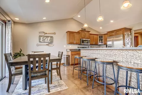 23402 Covered Bridge Rd, Athens, IL 62613 photo 14