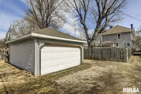 1725 S 4th St, Springfield, IL 62703 photo 32