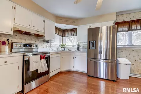 2408 Queensway Rd, Springfield, IL 62703 photo 14