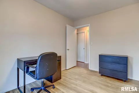 2408 Queensway Rd, Springfield, IL 62703 photo 20