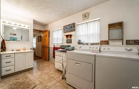 5344 Patterson Bay Rd, Bath, IL 62617 photo 20