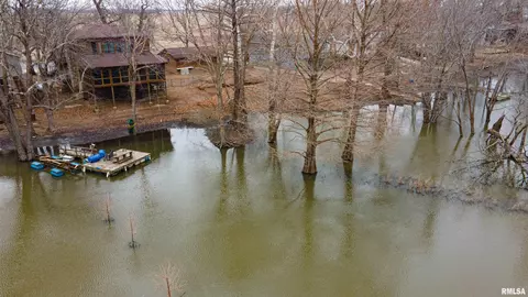 5344 Patterson Bay Rd, Bath, IL 62617 photo 3