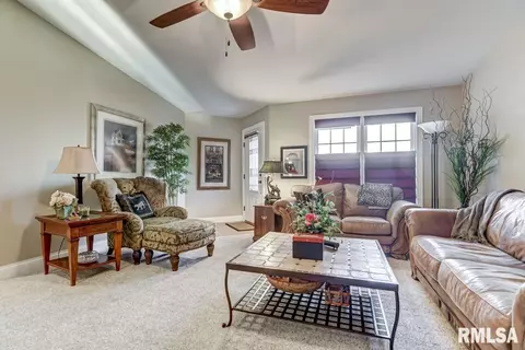 2709 Johnathan Pl, Springfield, IL 62711 photo 4