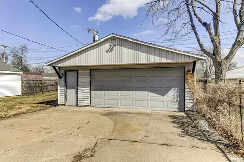 1710 Wolfe St, Springfield, IL 62702 photo 26