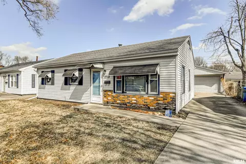 1710 Wolfe St, Springfield, IL 62702 photo 2