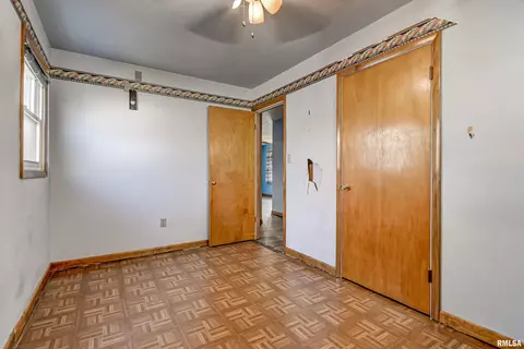 1710 Wolfe St, Springfield, IL 62702 photo 14