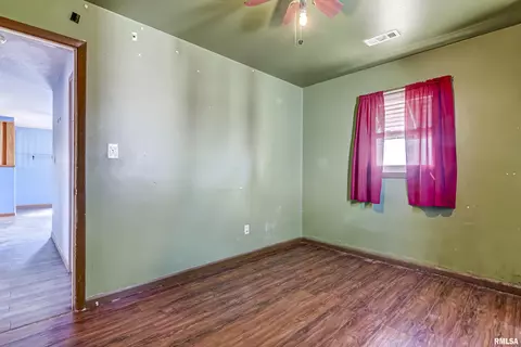 1710 Wolfe St, Springfield, IL 62702 photo 18
